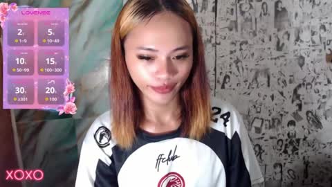 Miss Cheng online show from June 20, 7:53 pm