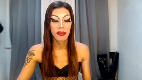 Devine online show from January 13, 7:42 pm