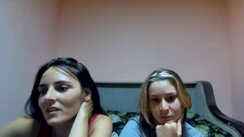 sexyemma09 online show from August 4, 8:27 pm