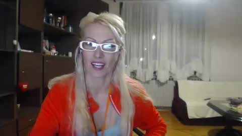 ENI pvt moan your name  WHEN I M NOT online you tell me in SNAPCHAT deal yes add me...  FREE TWITTER magiconline101...... online show from September 16, 9:18 pm