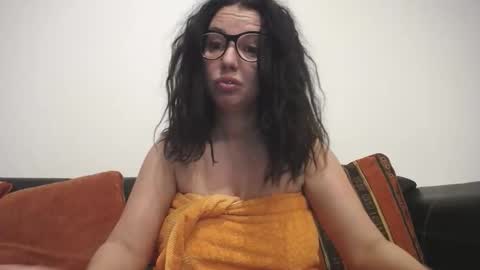 Snapshot of sexyerikka chatting on October 23, 2:13 am Eva online show from October 23, 2:13 am