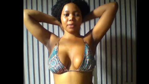 Snapshot of sexyeye368293 chatting on October 14, 4:10 pm sexyeye368293 online show from October 14, 4:10 pm