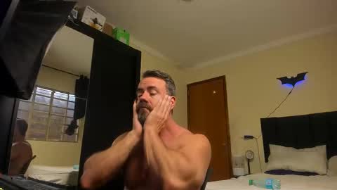 Snapshot of sexyflightz chatting on October 1, 5:45 pm chris online show from October 1, 5:45 pm