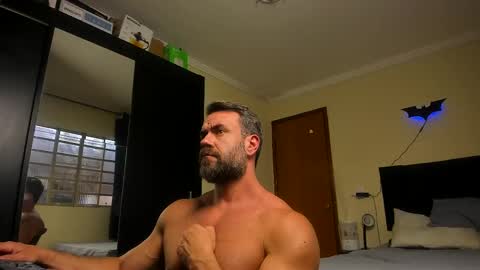 Snapshot of sexyflightz chatting on October 7, 4:47 pm chris online show from October 7, 4:47 pm