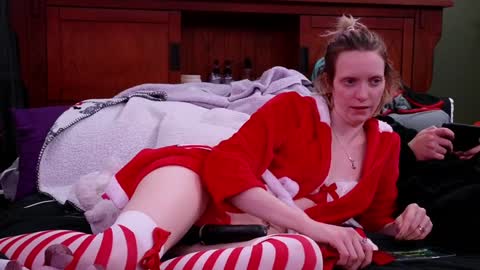 sexygamermomma online show from December 22, 5:33 am