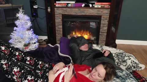 sexygamermomma online show from December 23, 5:39 am