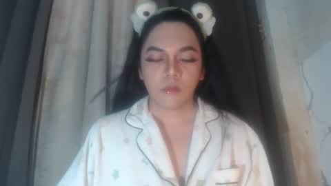 TYRA 3 online show from April 12, 12:14 am