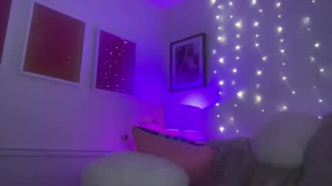 Ashley Love online show from April 8, 11:24 am