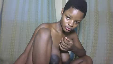 Snapshot of sexyhotgal23 chatting on October 22, 9:12 am REBECCAH online show from October 22, 9:12 am