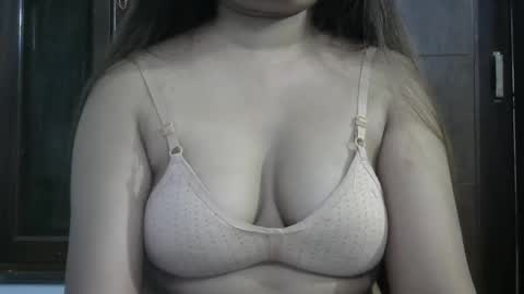 sexy lavanya online show from September 18, 8:02 pm
