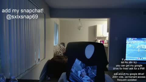 sexylax69 online show from October 17, 12:36 am