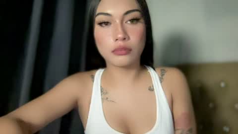 maxine online show from July 1, 5:27 am