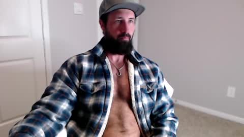 Snapshot of sexymanmk26 chatting on January 19, 1:01 pm lets go private  im ready to play pvt cum online show from January 19, 1:01 pm