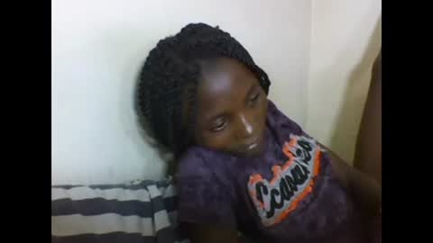 VIVIAN online show from February 17, 11:02 am