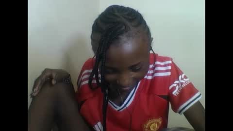 VIVIAN online show from March 10, 2:05 pm