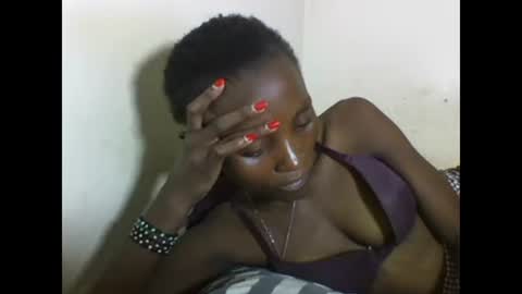 VIVIAN online show from February 24, 6:26 pm