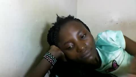 VIVIAN online show from February 19, 5:16 am