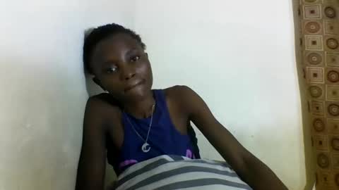 VIVIAN online show from February 22, 5:02 pm