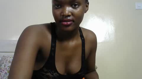 Lee online show from November 26, 6:43 am