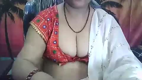 POOJA online show from December 28, 11:37 pm