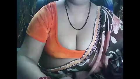 POOJA online show from December 6, 2:22 pm