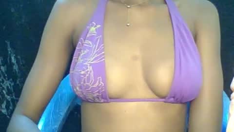 sexypussy000 online show from January 10, 8:25 pm