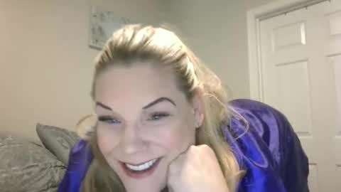 Sexysin4u online show from April 17, 5:04 pm