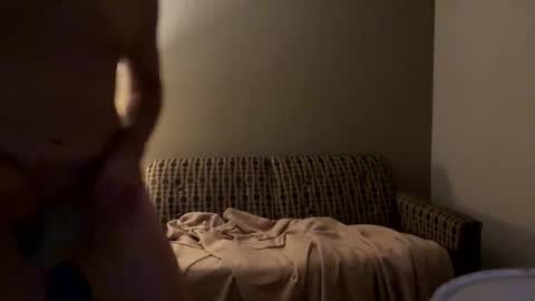 Smooth bi guy online show from June 3, 7:33 am