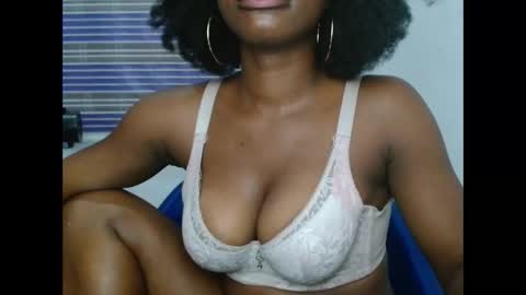 Blue online show from February 10, 9:40 pm