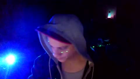 shades455 online show from July 18, 1:18 am