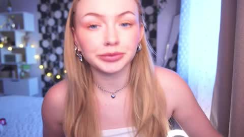 Sindy and Nancy  Next stream 1 December  online show from March 3, 6:53 am