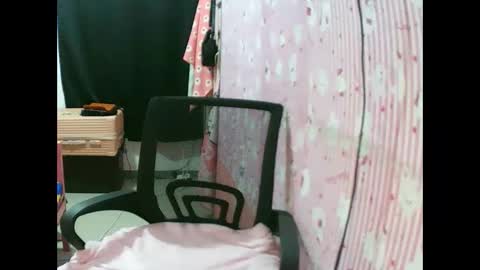 shairamae4u online show from February 25, 4:49 am