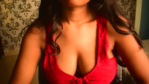 Snapshot of shanaya_indian chatting on September 14, 4:37 am shanaya indian online show from September 14, 4:37 am