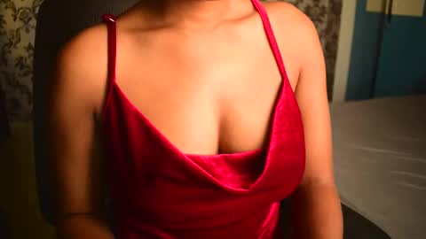 Snapshot of shanaya_indian chatting on October 9, 3:56 am shanaya indian online show from October 9, 3:56 am