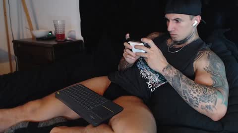 Shane online show from December 3, 9:17 pm