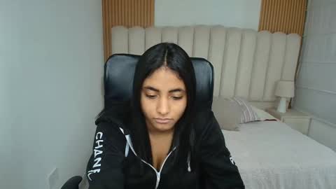 shanelle online show from March 20, 6:07 am