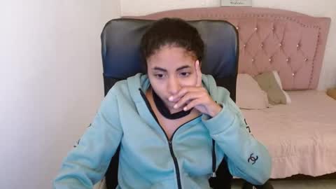 shanelle online show from March 8, 10:00 am