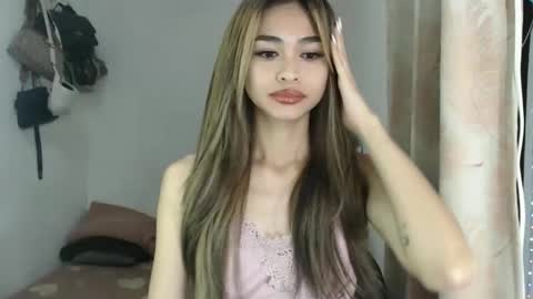 bini aiah online show from November 12, 3:09 am