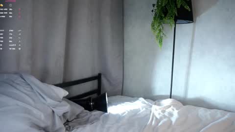 Emmy online show from March 13, 1:42 am