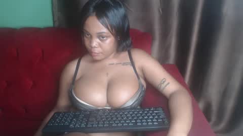 Shanie online show from October 8, 2:56 pm