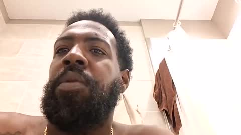 shann0n3 online show from November 21, 7:28 am