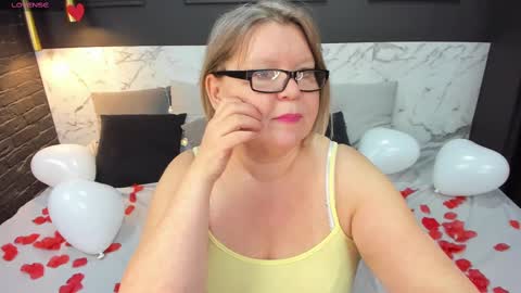 Shannon online show from February 14, 11:42 am