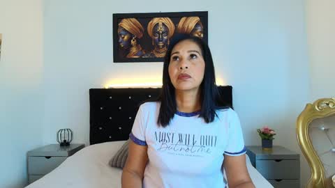  Shanon  online show from April 9, 11:49 am