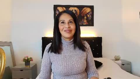  Shanon  online show from June 10, 7:35 pm