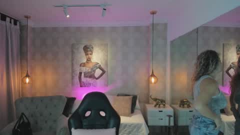 Shantal online show from February 2, 11:17 am