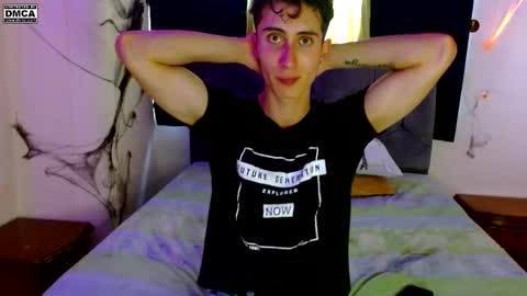 Snapshot of shaquiel_castoro chatting on October 20, 7:30 pm shaquiel online show from October 20, 7:30 pm