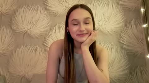 Alica online show from December 3, 2:29 pm