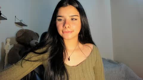 Snapshot of shara_jones chatting on September 14, 5:54 am Sara online show from September 14, 5:54 am