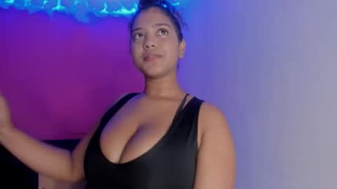 Sharlot online show from October 29, 12:18 pm