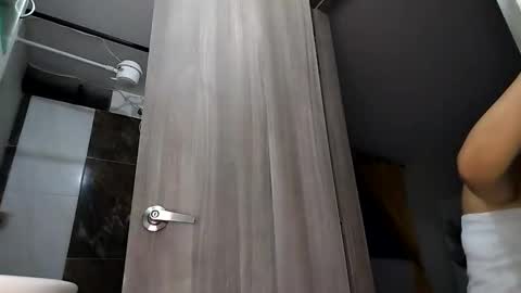 Snapshot of sharon_brook chatting on September 16, 2:35 am sharon_brook online show from September 16, 2:35 am